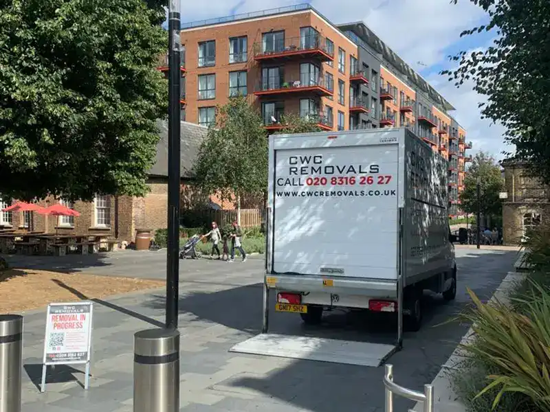 Commercial Removals